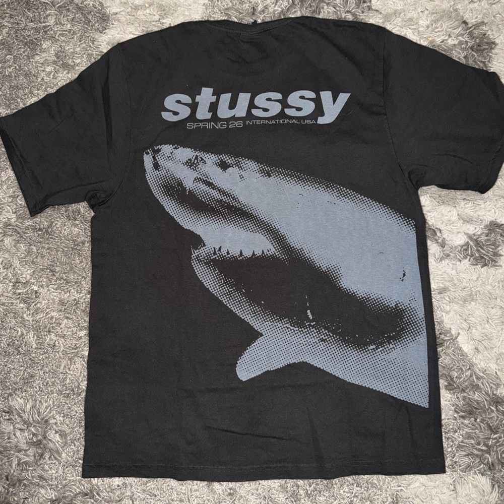 STUSSY UNRELEASED SHARK TEE IN MEDIUM